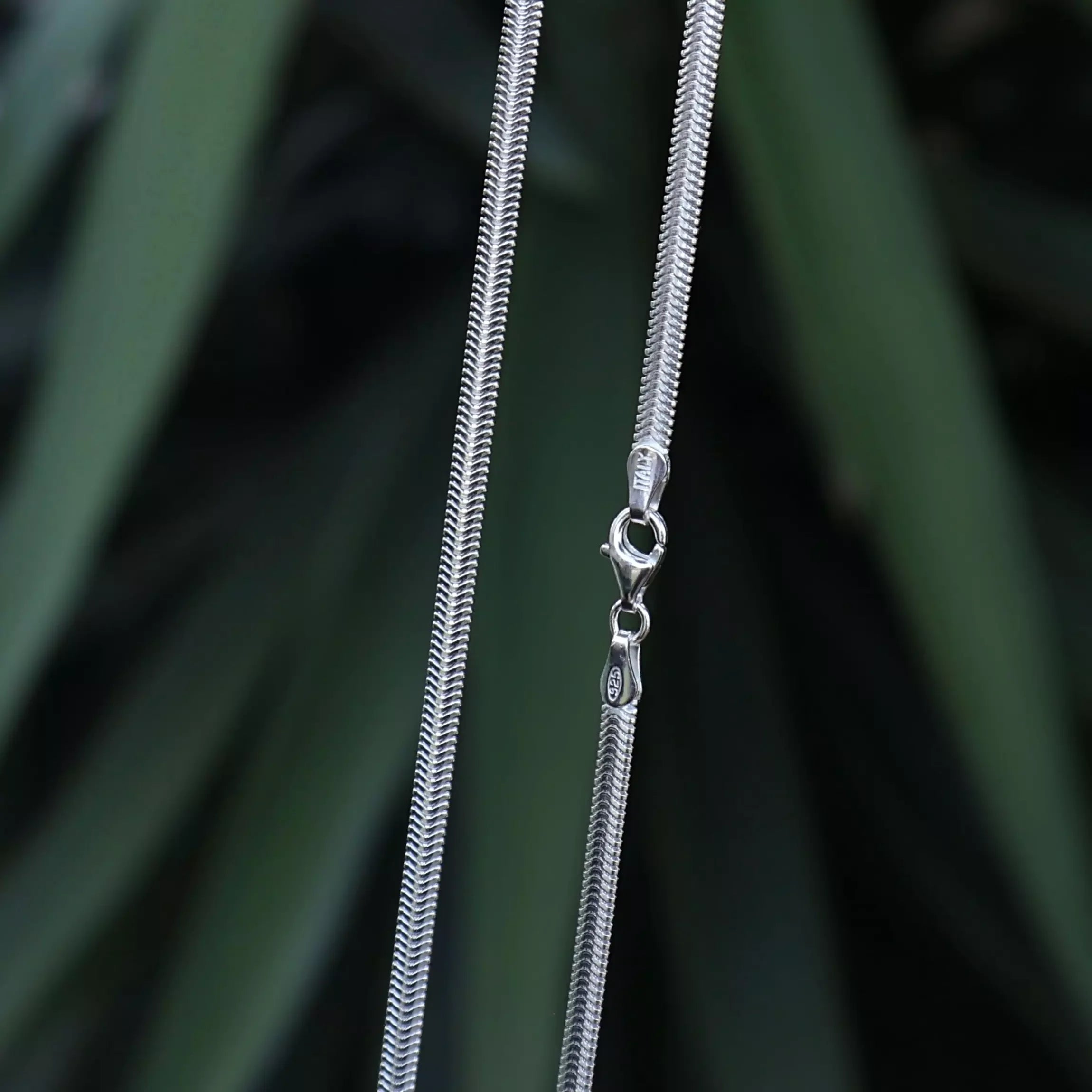 Men's Scale Chain in 925 Silver