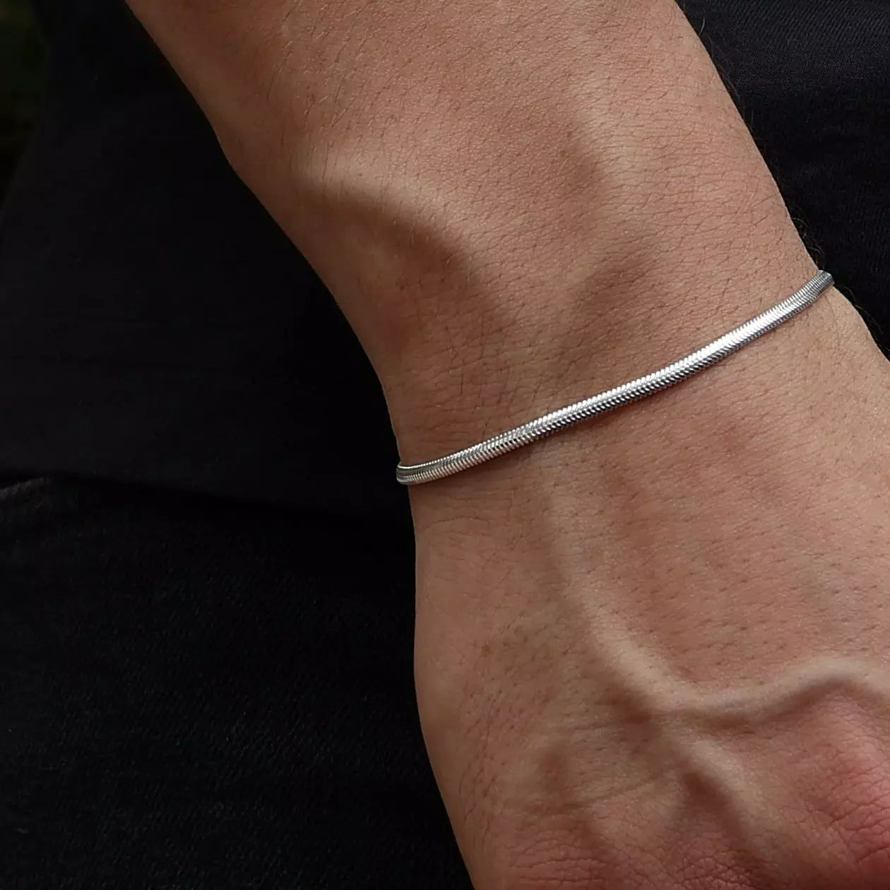 Men's Thin Scale Bracelet in 925 Silver