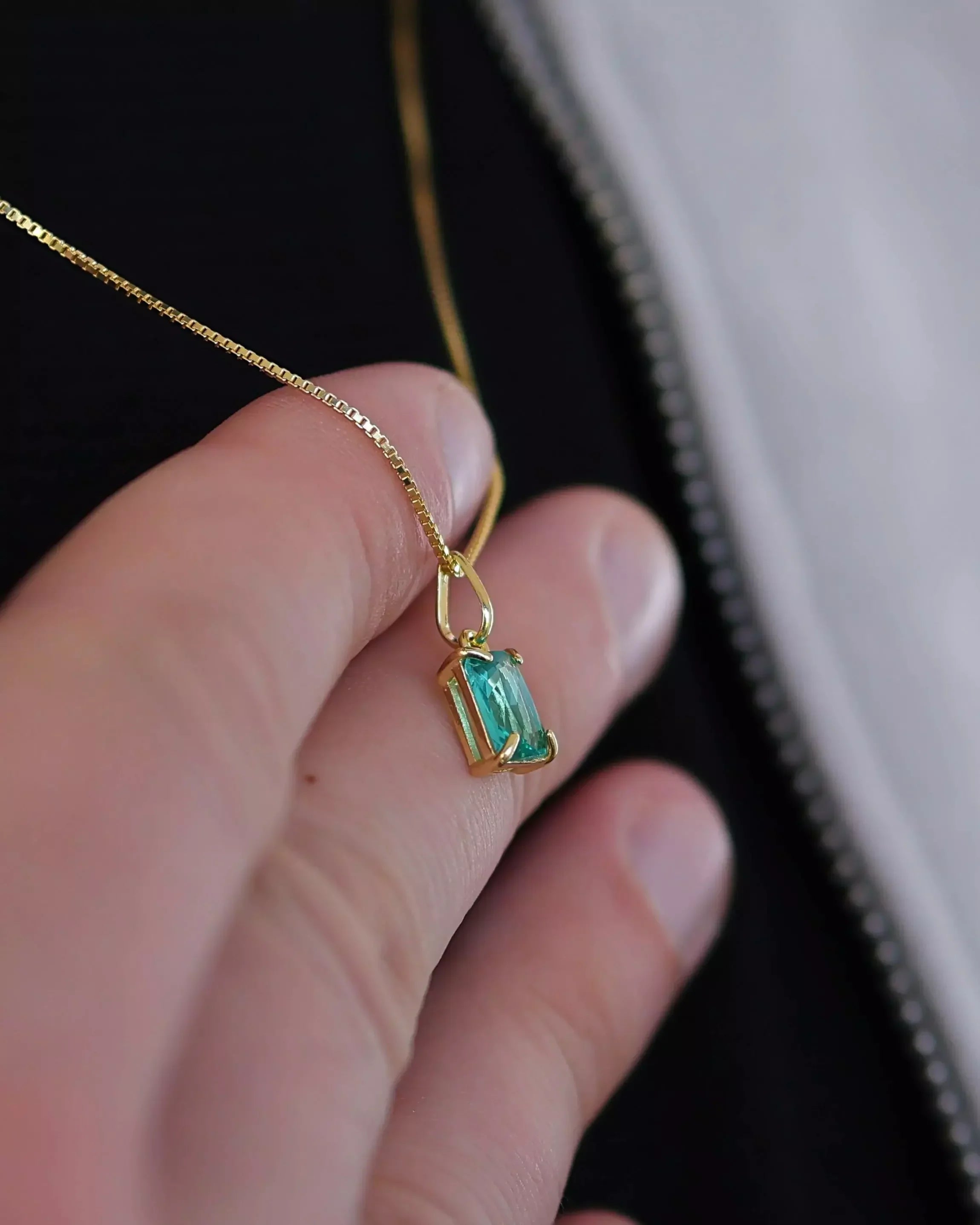 Slim Turquoise Crystal Necklace in 925 Sterling Silver – 18k Gold Plated